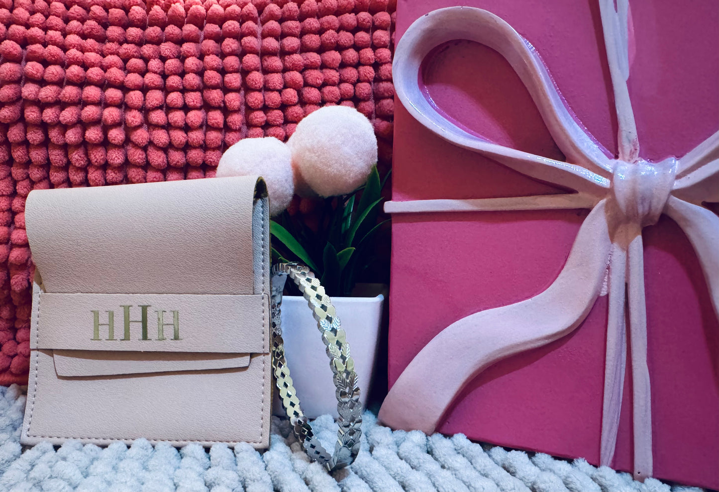 Pulsera Rigida de Hojas al Relieve