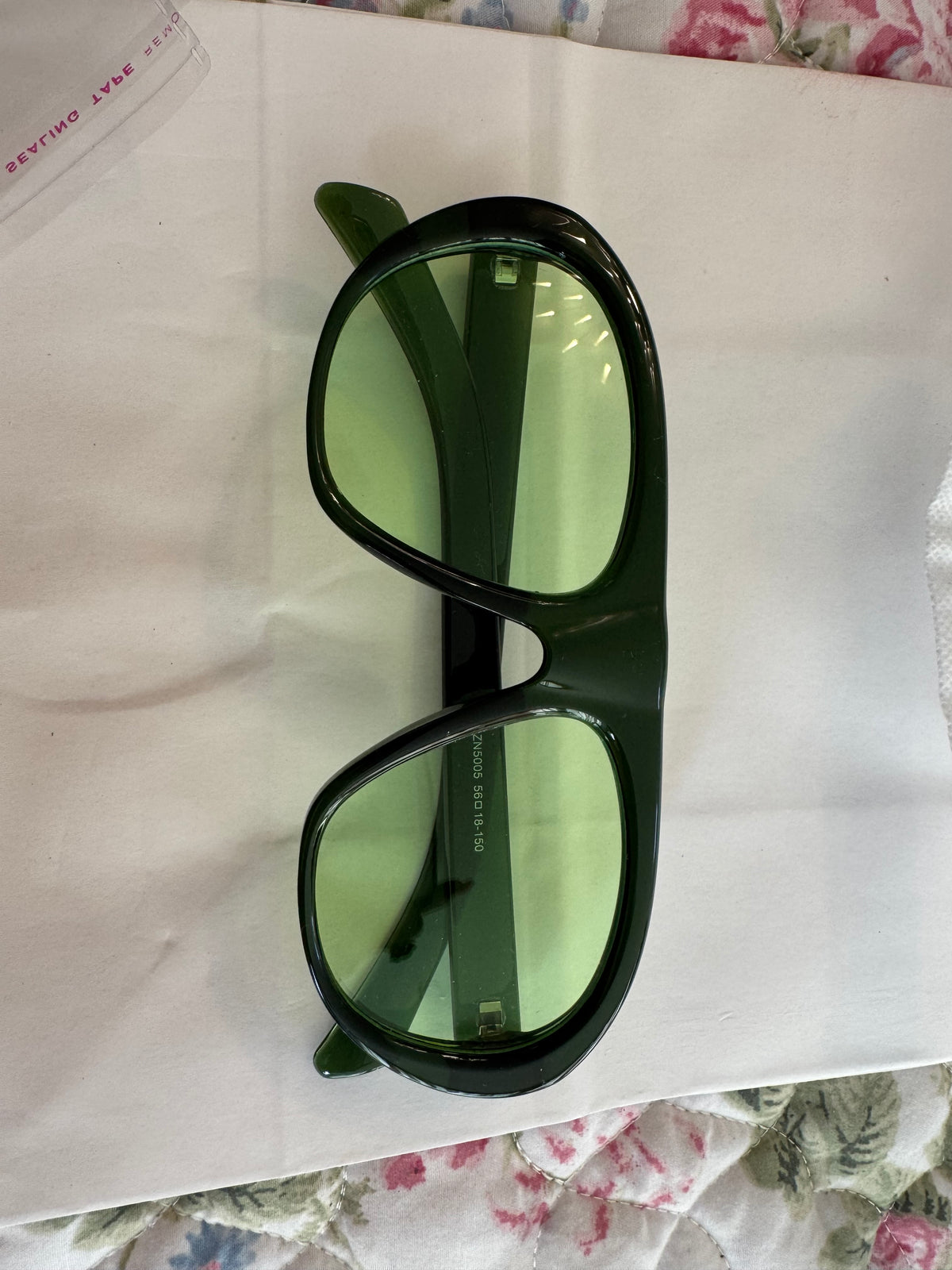 Green Lovers Sunglasses