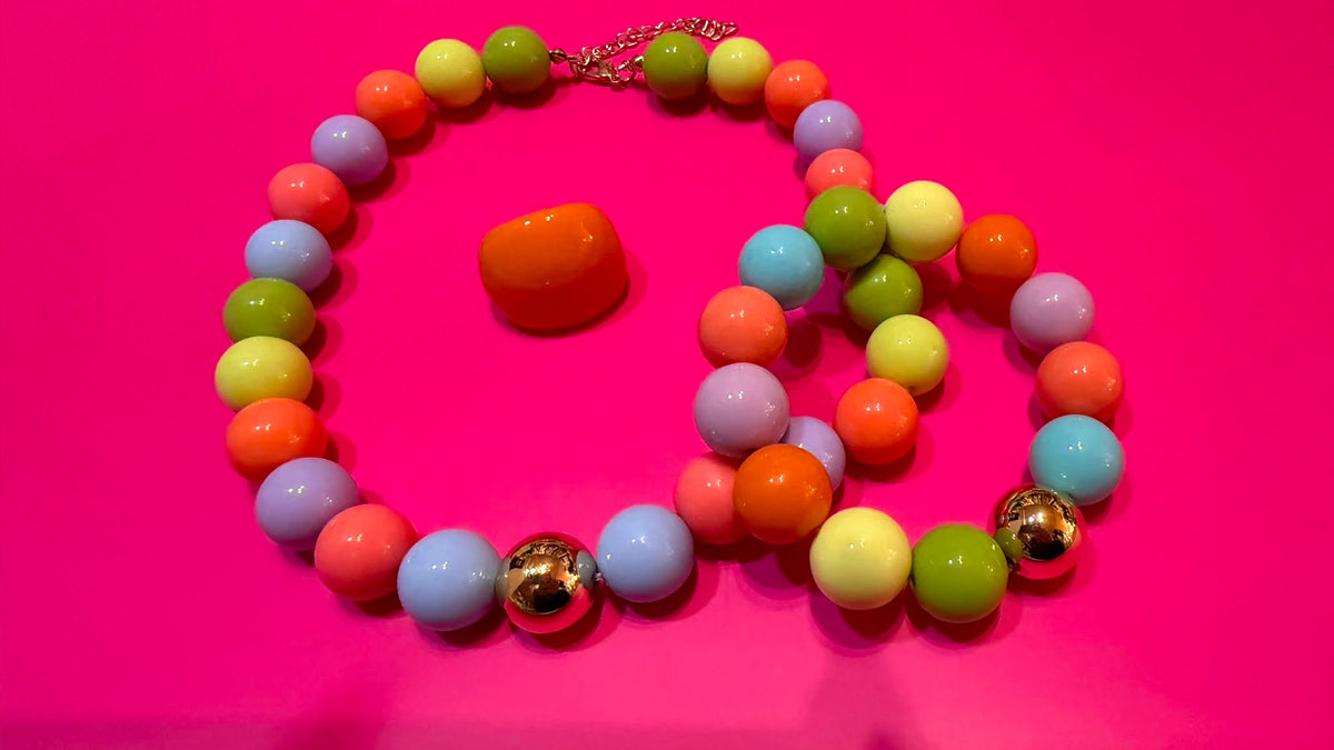 Candy Pop Collar