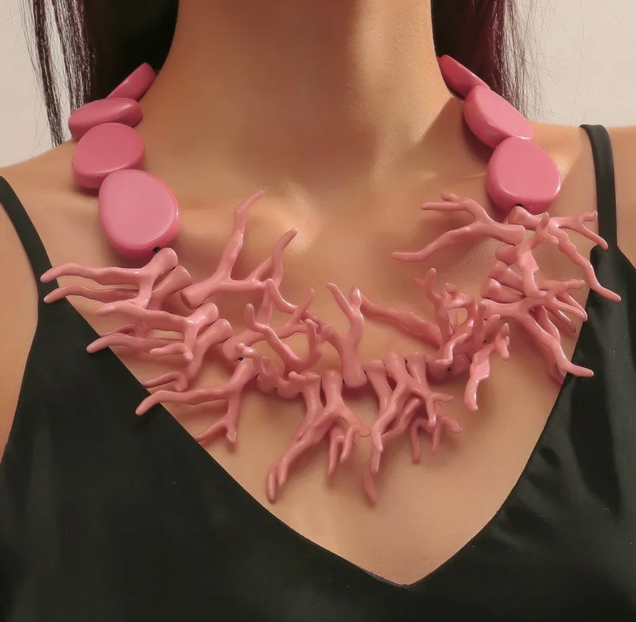 Fashion Bold Expressions/ Collares