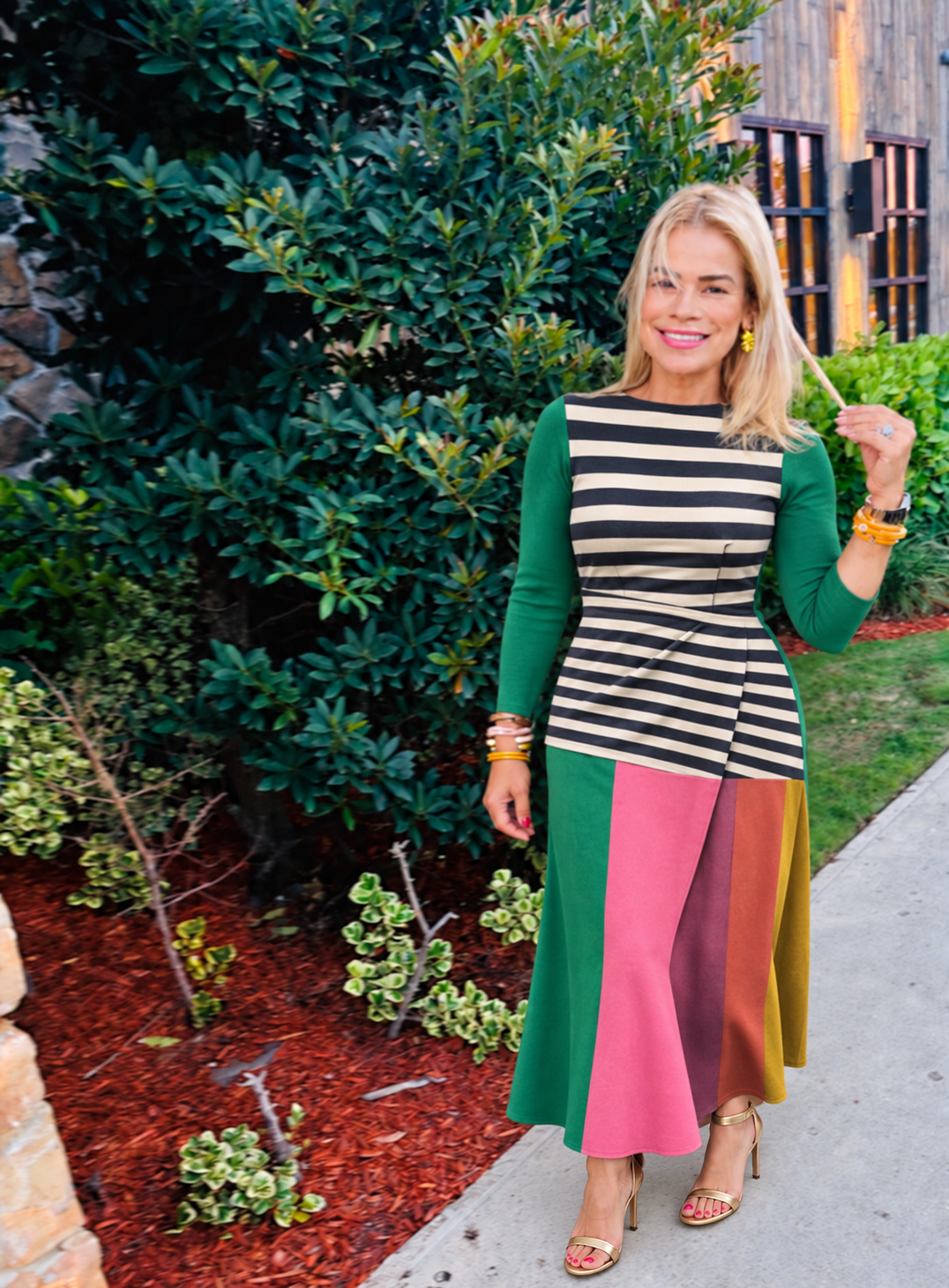 Color Rythm Midi Dress